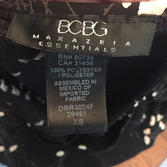 BCBG Maxaria Essentials XS black floral mini skirt - Picture 3 of 3